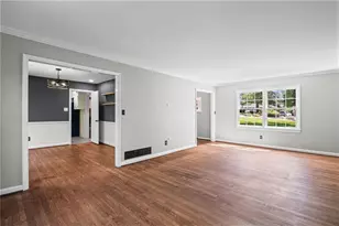 125 Jade Cove Dr, Roswell, GA 30075 - Photo 7