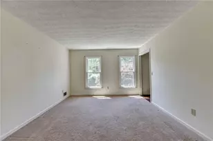 2196 Lunceford, Lilburn, GA 30047 - Photo 11