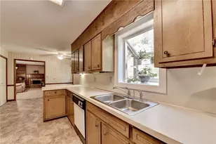 2196 Lunceford, Lilburn, GA 30047 - Photo 17