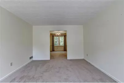 2196 Lunceford, Lilburn, GA 30047 - Photo 9