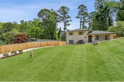 1888 La Mesa, Decatur, GA 30032 - Photo 5