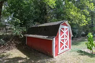 1589 Hammond Woods SW, Marietta, GA 30008 - Photo 55