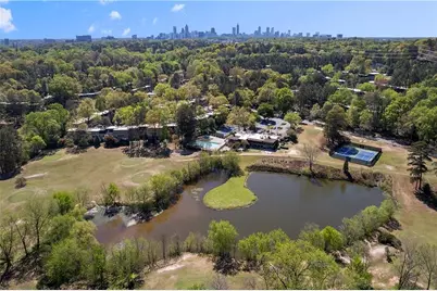 182 Triumph Drive NW, Atlanta, GA 30327 - Photo 21