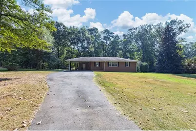 1589 Hammond Woods SW, Marietta, GA 30008 - Photo 1