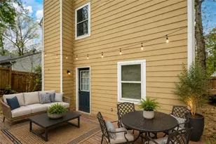 5059 Martins Crossing Rd, Stone Mountain, GA 30088 - Photo 3