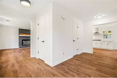 4085 Vicksburg Drive, Lawrenceville, GA 30044 - Photo 19