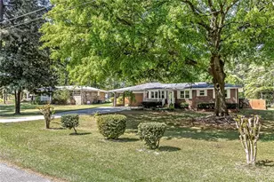 6696 Starling Dr SW, Mableton, GA 30126 - Photo 3