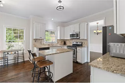 760 Gates Lane, Alpharetta, GA 30022 - Photo 9