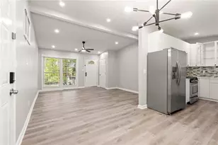 3680 Larkspur Terrace, Decatur, GA 30032 - Photo 7