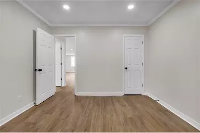 2060 Baker Rd, Atlanta, GA 30318 - Photo 11