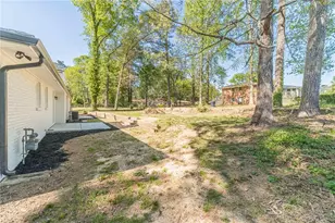 4502 Bryant Dr SW, Lilburn, GA 30047 - Photo 43