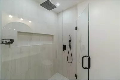 4502 Bryant Drive SW, Lilburn, GA 30047 - Photo 27