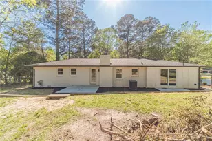 4502 Bryant Dr SW, Lilburn, GA 30047 - Photo 41