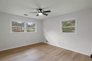 2995 Katherine Valley Rd, Decatur, GA 30032 - Photo 29