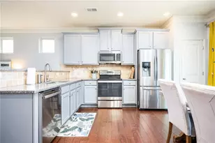 135 Village Trail, Woodstock, GA 30188 - Photo 3