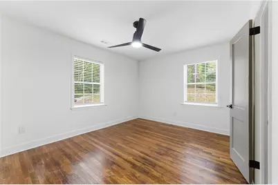 2762 NW Oldknow Drive NW, Atlanta, GA 30318 - Photo 11