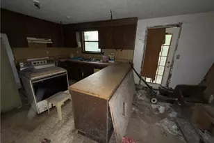 2083 Holm Ct, Riverdale, GA 30296 - Photo 9