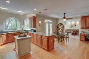 4355 Missendell Ln NW, Peachtree Corners, GA 30092 - Photo 11