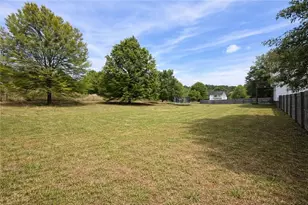 400 Kissee Ct, Jackson, GA 30233 - Photo 11