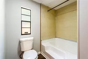 1811 Marie Way, Lawrenceville, GA 30043 - Photo 17