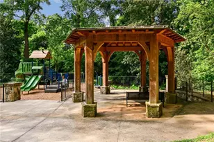 2304 Pembrook Pl NE, Atlanta, GA 30324 - Photo 35