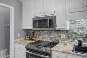 166 Hanover Cir SE, Calhoun, GA 30701 - Photo 13