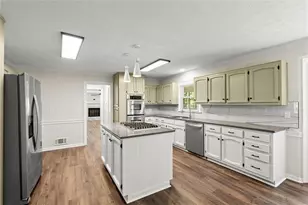 4922 Signal Ct SW, Lilburn, GA 30047 - Photo 9