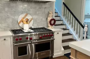 1235 W Garmon Rd NW, Sandy Springs, GA 30327 - Photo 9