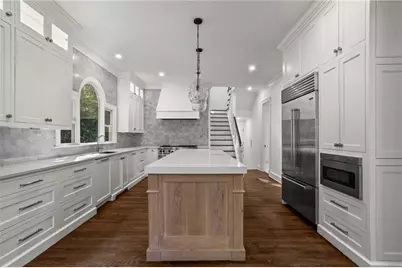 1235 West Garmon Road NW, Sandy Springs, GA 30327 - Photo 7