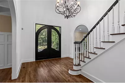 1235 W Garmon Road NW, Sandy Springs, GA 30327 - Photo 5