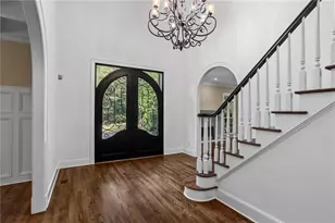 1235 W Garmon Rd NW, Sandy Springs, GA 30327 - Photo 5