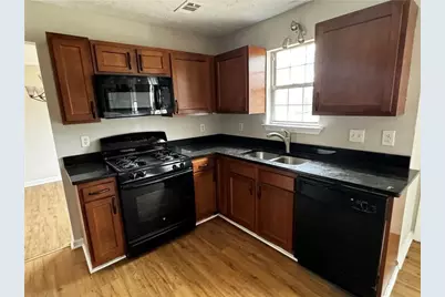 2463 Meadow Springs Drive, Lithonia, GA 30058 - Photo 11