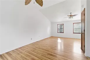 1169 Dustin Ct, Stone Mountain, GA 30088 - Photo 9