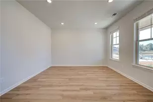 744 Dunlake Wy, Locust Grove, GA 30248 - Photo 3