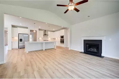 744 Dunlake Way, Locust Grove, GA 30248 - Photo 15