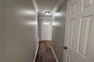 979 Sugar Crossing Ln, Sugar Hill, GA 30518 - Photo 7