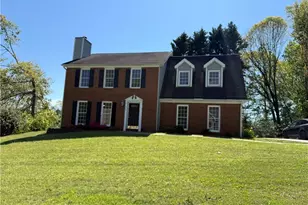 979 Sugar Crossing Ln, Sugar Hill, GA 30518 - Photo 1