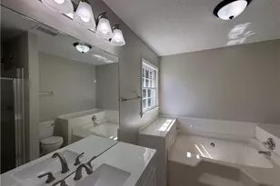 979 Sugar Crossing Ln, Sugar Hill, GA 30518 - Photo 33