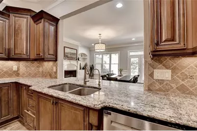 6232 Clapham, Johns Creek, GA 30097 - Photo 23
