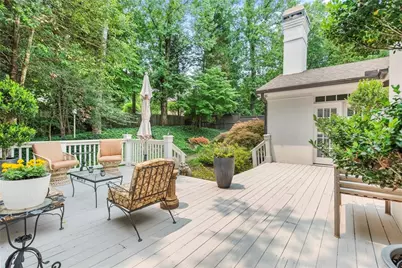885 Carlton Ridge NE, Atlanta, GA 30342 - Photo 77