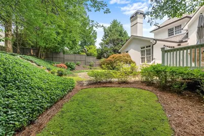 885 Carlton Ridge NE, Atlanta, GA 30342 - Photo 73