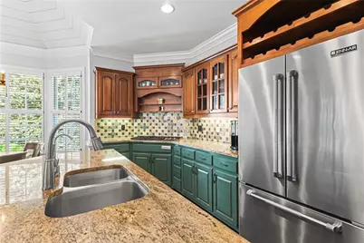 885 Carlton Ridge NE, Atlanta, GA 30342 - Photo 23