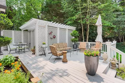 885 Carlton Ridge NE, Atlanta, GA 30342 - Photo 75