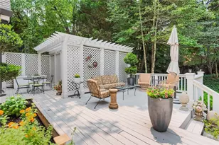 885 Carlton Ridge NE, Atlanta, GA 30342 - Photo 75