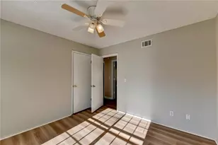 2447 Landington Way, Duluth, GA 30096 - Photo 19