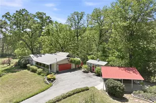 238 Currahee Cir, Toccoa, GA 30577 - Photo 3