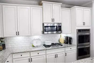 2186 Hamilton Lake Parkway, Buford, GA 30519 - Photo 9