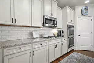 2186 Hamilton Lake Pkwy, Buford, GA 30519 - Photo 13