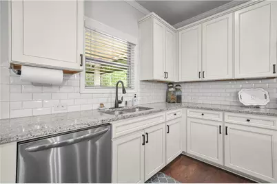 2186 Hamilton Lake Parkway, Buford, GA 30519 - Photo 15