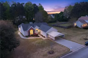 181 Windsor Cir, Stockbridge, GA 30281 - Photo 3